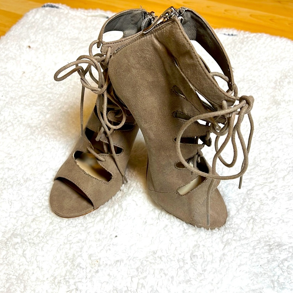 CHINESE LAUNDRY open toe heels